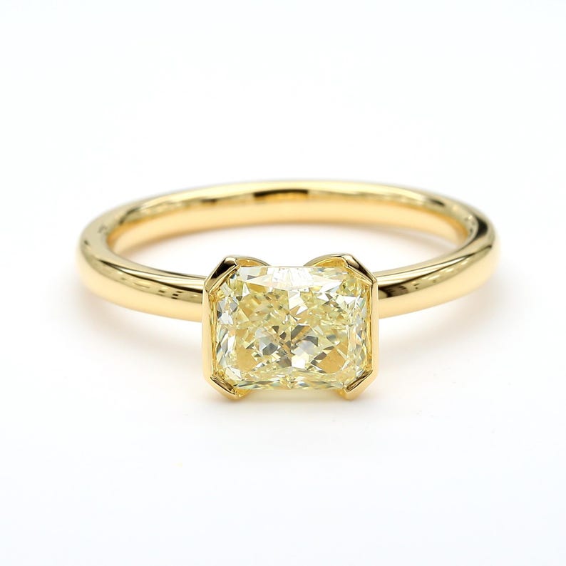 Gia Certified Natural Yellow Radiant Diamond 1.55 Carat Tw Gold Cocktail Ring