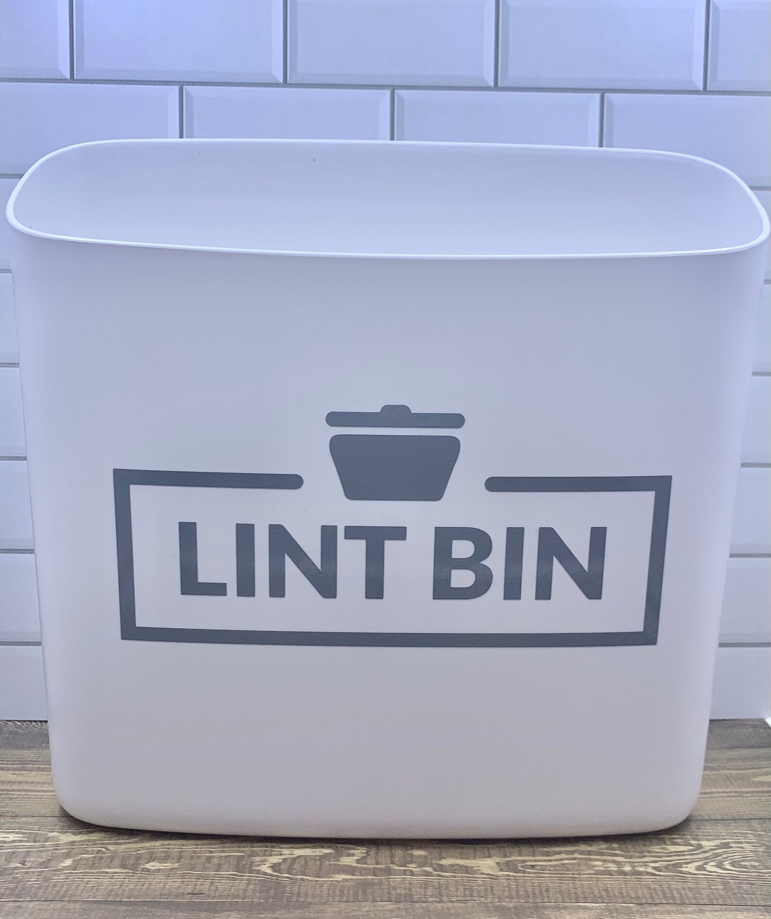 Plastic Lint Bin, Laundry Room Decoration, Laundry Accessory