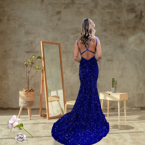 A Formal Dress Bling Sparkly Evening Dresses 2023 Mermaid Backless Long Spaghetti Strap V Neck Sweep Train Formal Prom Gowns Custom made