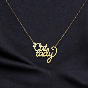 Kattflickhalsband - Sött personligt kattälskarhänge - Perfekt present till kattälskare - Handgjorda silversmycken - Kattälskarsmycken bild 2