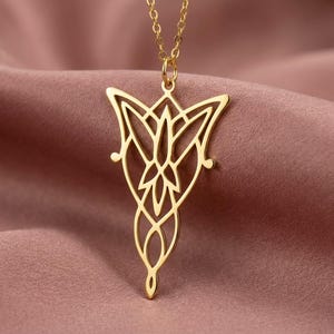 Arwen Evenstar Necklace, Elven Princess Pendant, Middle Earth Jewelry, Twilight Star Charm, Elfstone, Movie Replica Gift, Cosplay Prop