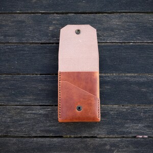 The Great Saxham Minimalist wallet Coins, bills/notes, cards Horween Dublin Natural Handcrafted in the UK image 4