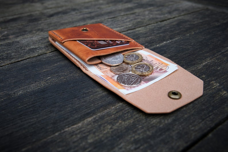 The Great Saxham Minimalist wallet Coins, bills/notes, cards Horween Dublin Natural Handcrafted in the UK image 7