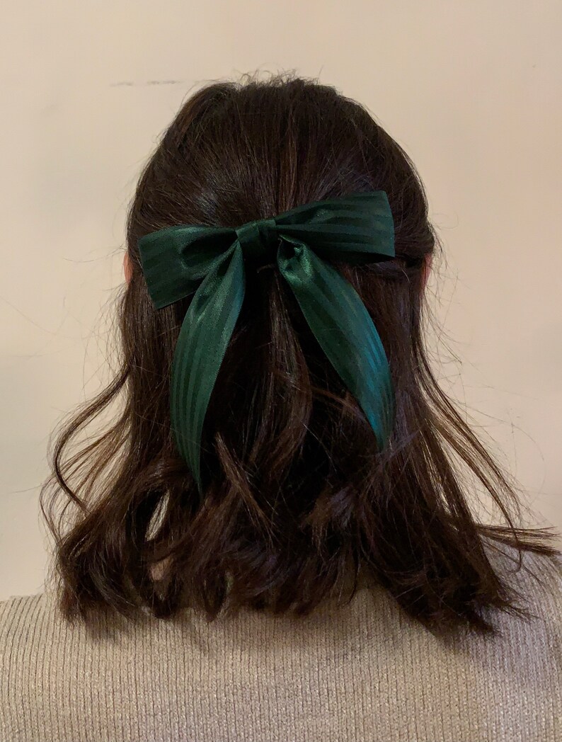 Alligator Clip Satin Ribbon Handmade Green Stripe Small \u201cCora\u201d Ribbon Bow Clip