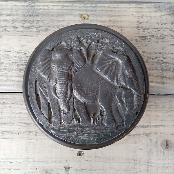 Vintage Metzke Pewter Canister Elephants Tin with Lid Trinket Box *FLAWED*
