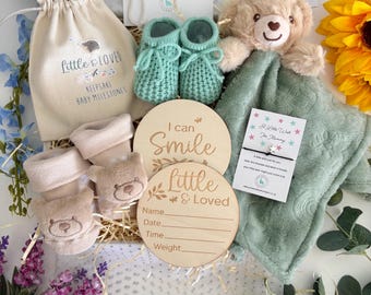Baby Hamper With Comforter and 3D Teddy Socks and Wooden Milestone Discs