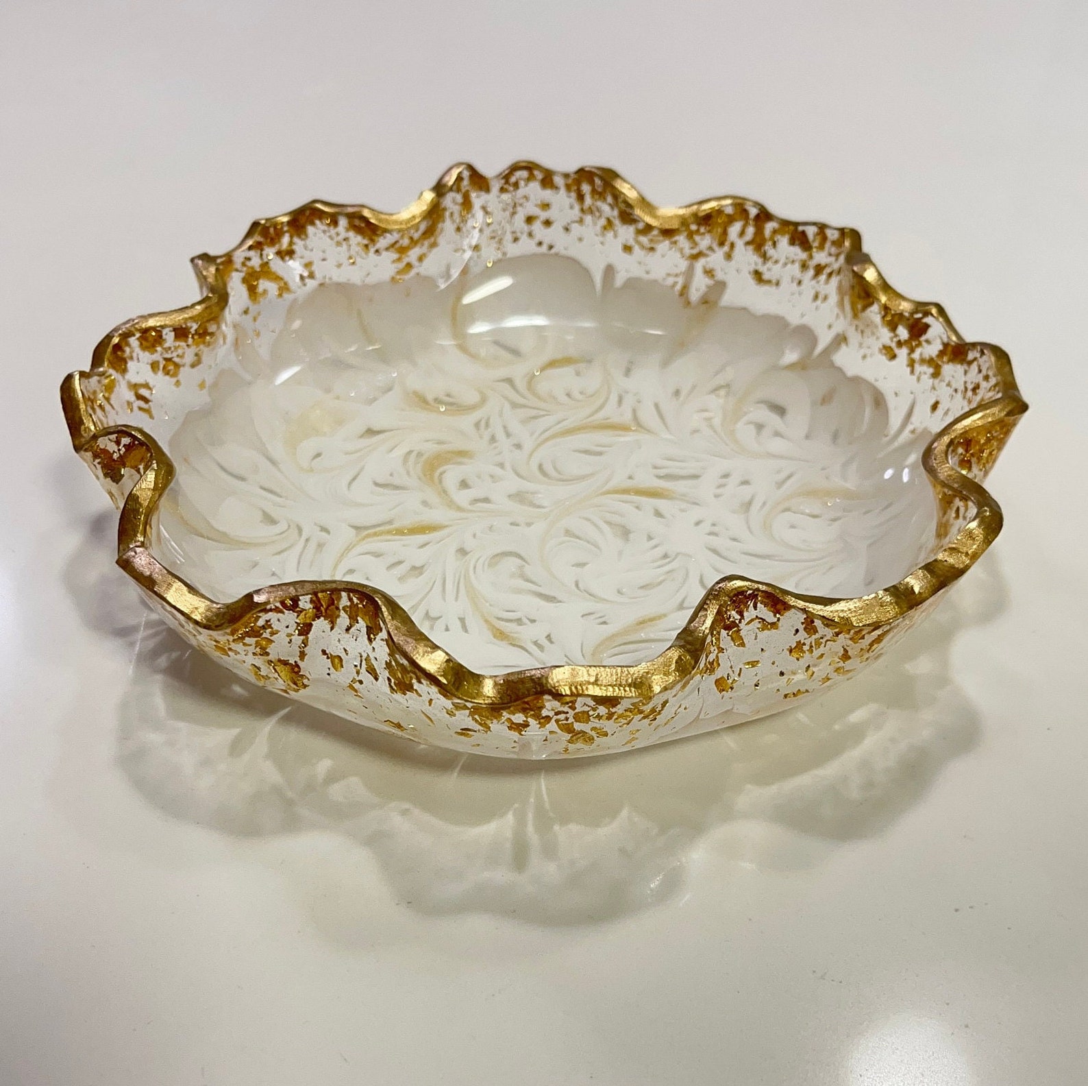 White and Gold Decorative Bowl White Flower Resin Bowl Resin Etsy
