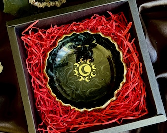 Handmade Moon Offering Bowl: Resin Celestial Trinket Dish, Witch Altar Decor, Spiritual Gift
