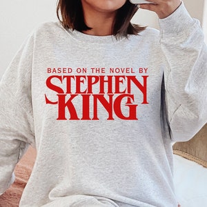 スティーブン・キング スウェットシャツ、スティーブン・キング原作のシャツ、スティーブン・キング、レトロファッション、Tumblrシャツ、ホラーシャツ