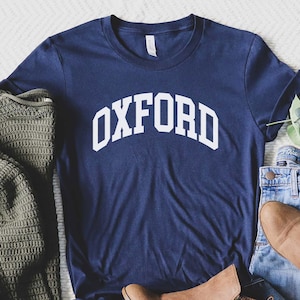 Oxford Tee,Oxford tshirt, Oxford gift, University Sweatshirt, Oxford University Shirt, Ivy League Sweatshirt for Men, Oxford Gift
