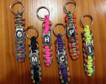 Llavero Rainbow Paracord personalizado