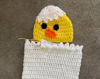 Chick Cocoon Photo prop