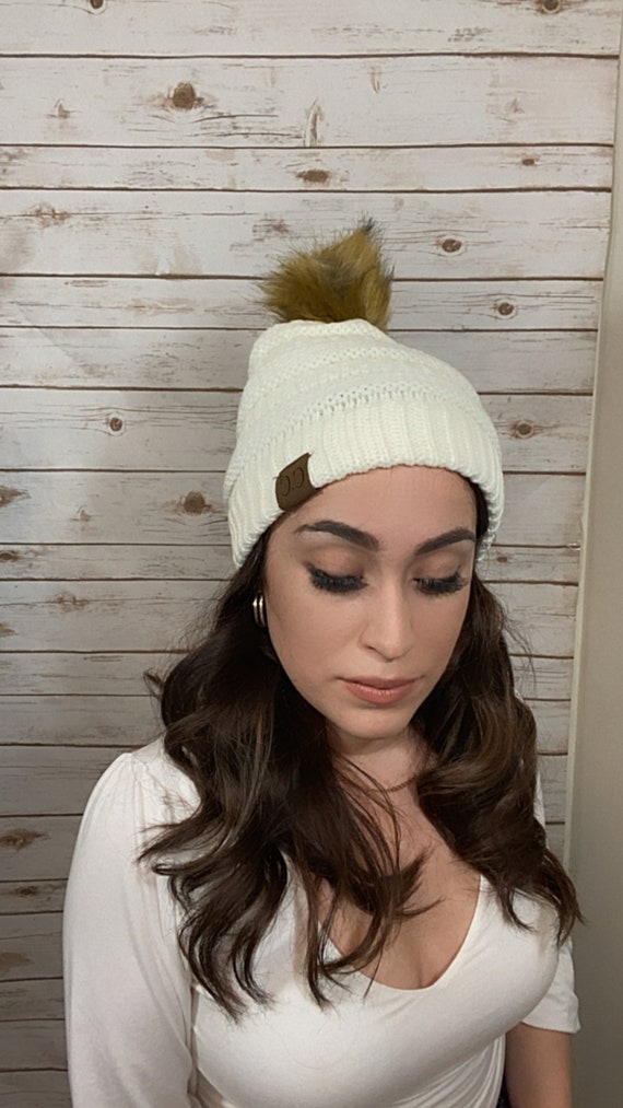 Ivory Cable Knit Beanie With Faux Fur Pom - Etsy display picture 1