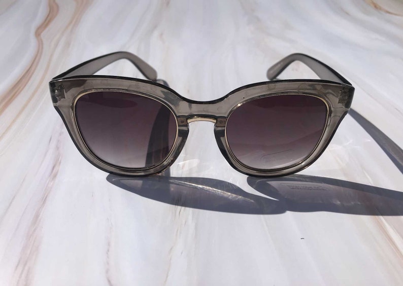 Naomi Sunglasses-Smoked Gray