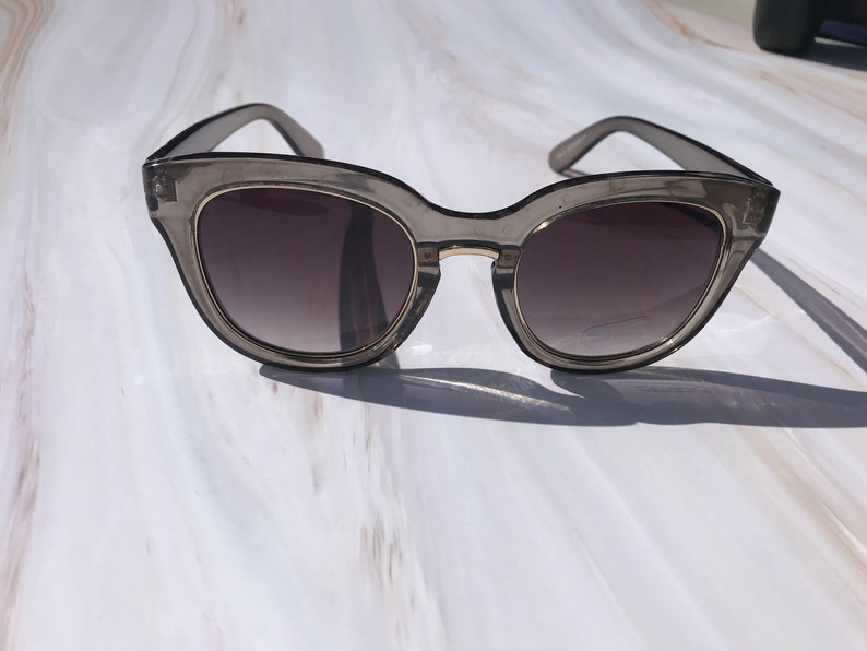 Naomi Sunglasses-Smoked Gray