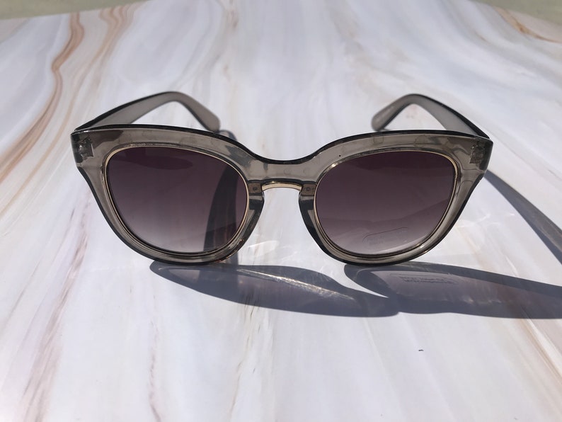 Naomi Sunglasses-Smoked Gray
