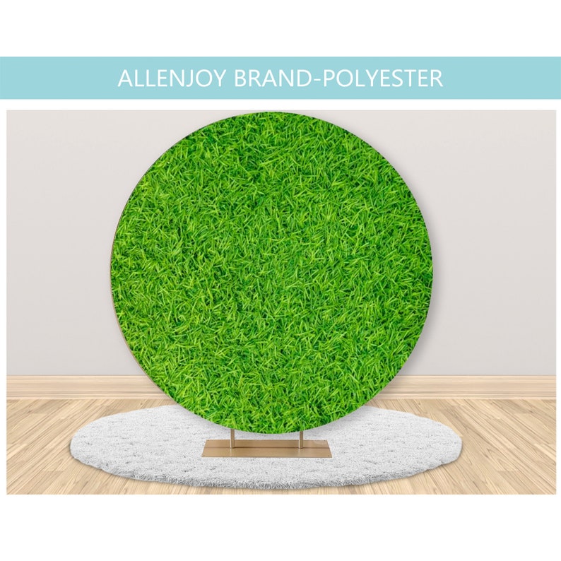 May include: A round green grass backdrop for photography. The backdrop is made of polyester and is perfect for creating a natural, outdoor look for photos.