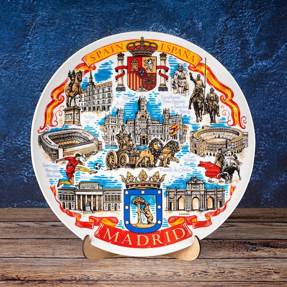 Madrid Souvenir Plate From Spain, Spanish Decorative Plate for Wall, Travel  Gift From Madrid, Ceramic Plate on Display Stand, Unique Gift -   Australia