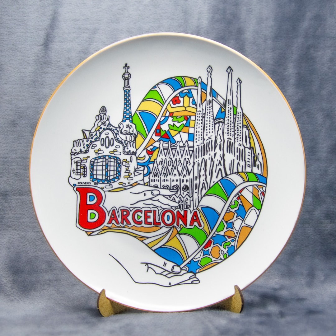 Barcelona Souvenir, Ceramic Wall Plate Spain Gift, Decorative Plates From Different Countries