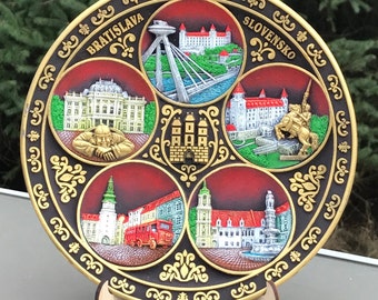 Bratislava. Hand painted hanging 3D polyceramic decorative souvenir wall plate Bratislava (Slovakia) landmarks 20 cm limited edition