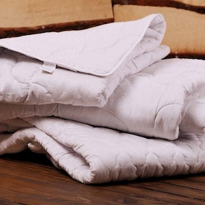 King Size Organic Hemp Blanket: White Cotton Eco-Friendly Quilt