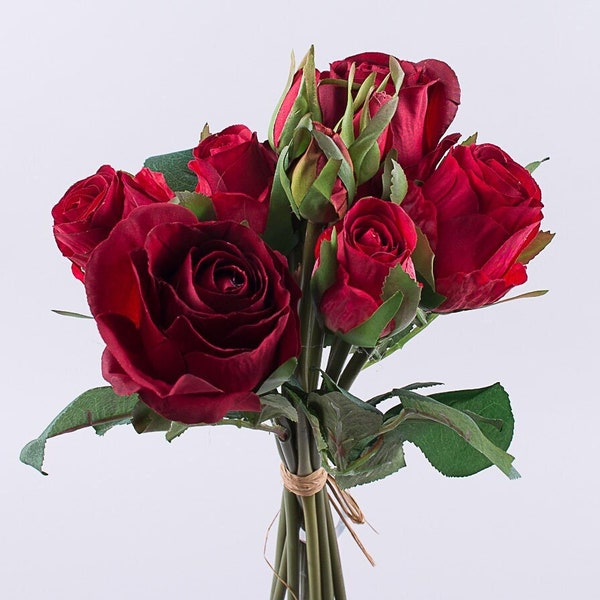 Rote Marsala-Rosen-Bouquet, künstliche rote Rosen-Arrangement, Hochzeits-Burgunder-Blumenstrauß, rote Seidenrosen, Tischdekoration