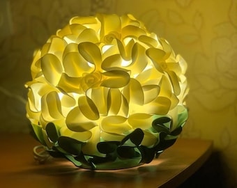 Lámpara de mesa con flores gigantes, lámpara de flores Izolon, lámpara de noche rosa para el hogar, lámpara hecha a mano, decoración lámpara