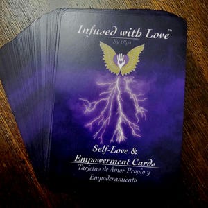 Baraja de cartas Infundido con Amor: Amor propio y empoderamiento