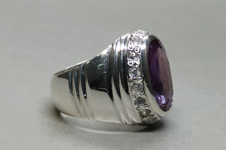 5 Carat Oval Cut Alexandrite Women Ring Sterling Silver 925 Handmade Alexandrite Anniversary Ring Alexandrite Ring