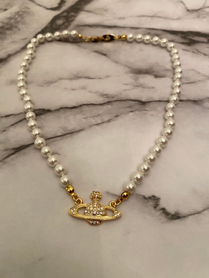 Vivienne Westwood Pearl Necklace Gold Gold