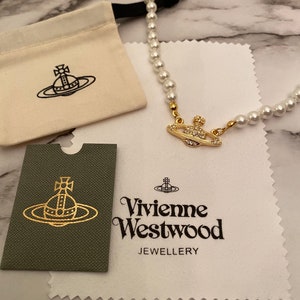 Vivienne Westwood Pearl Necklace Gold image 1