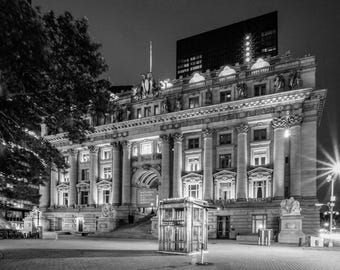 Hamilton US Custom House Print – Black and White NYC Architecture Photography