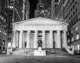 Federal Hall Night Print – Black White New York Architecture Fine Art Photography
