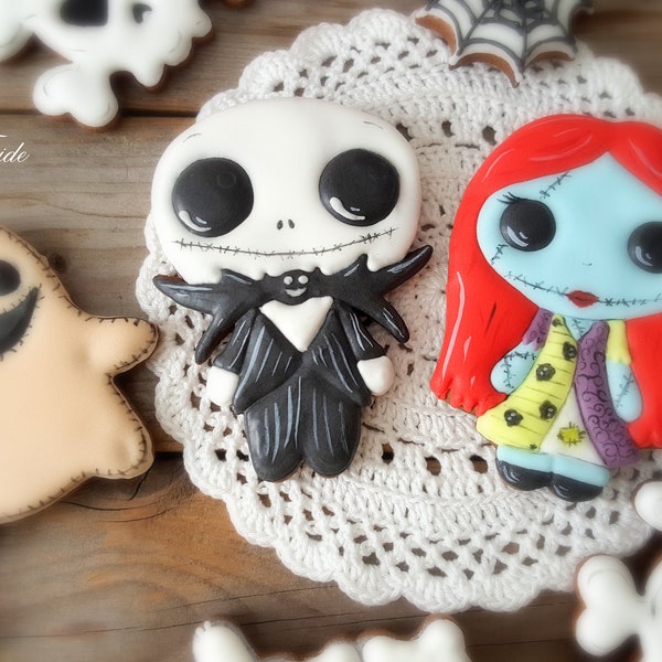 Cookie cutter Jack and Sally + Zero