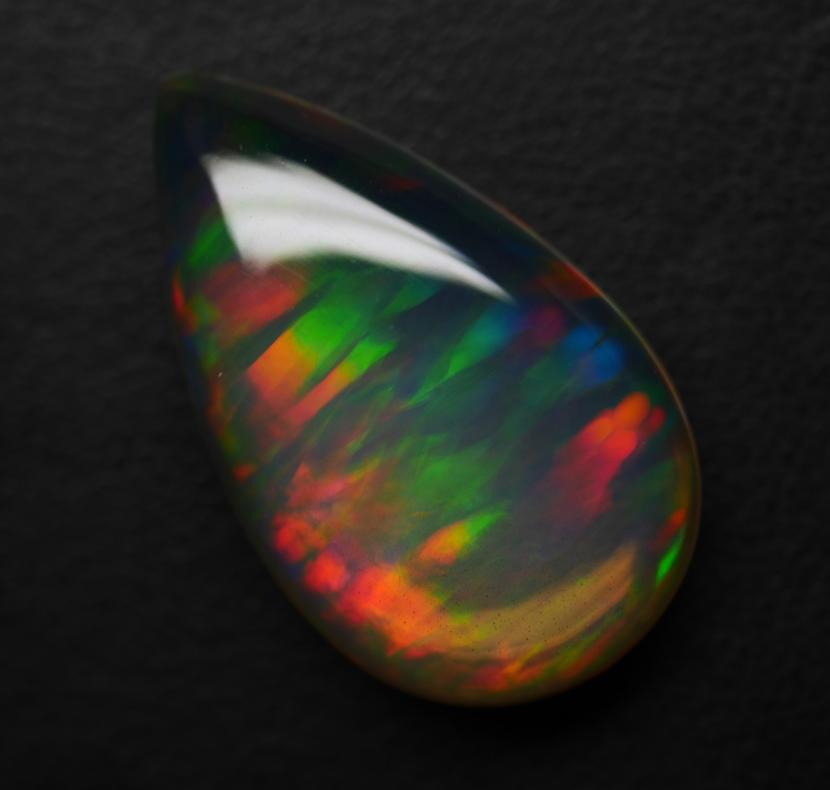11x13.7 MM Size Brilliant Natural Ethiopian Opal Oval Cabochon Welo Multy Flashy Fire Opal