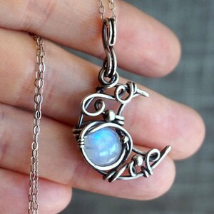 Crescent Crystal Moon Pendant Necklace Moonstone Charm Chain Necklaces For Women Female Party Wedding Necklace Jewelry Pendant Necklaces