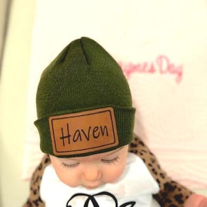 Custom Baby Beanie Kids Youth Child Infant Newborn Gift Name Hat Engraved Leather Patch Beanie Personalized Baby Gift Toddler Winter Hat