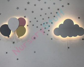 Kinderzimmer Fliegende Ballons & CLOUD Wandleuchte, 2er Set, Wandleuchte aus Holz, Kinderzimmer Dekor Licht, Babyzimmer Nachtlicht, Baby Shower Geschenk