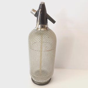 Seltzer Siphon Bottle Art Deco Style Bar Soda Sparklets 37cm Vintage Mesh Glass