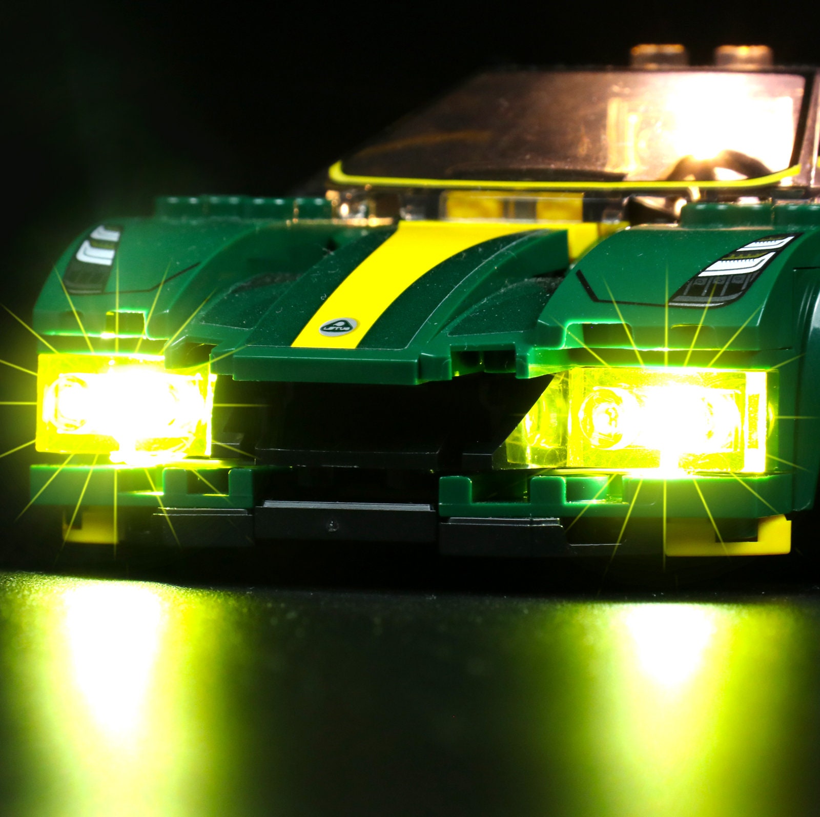 LEGO® Speed Champions: Lotus Evija - LEGO COLOMBIA