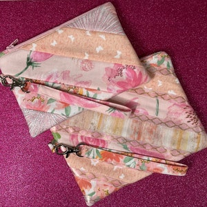 Handmade Wristlet, Pink Wristlet Bag, Handmade Bag, Bags For Women, Bags For Girls, Wristlets For Women, Wristlets For Girls, Gifts For Her