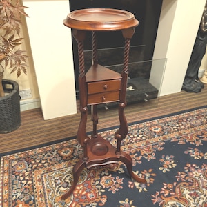 Victorian Style Mahogany Jardinere/Plant Stand