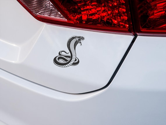 Bold Cobra Snake Vinyl Decal – Black White Vector Sticker for Car, Laptop, Motorcycle, Helmet or Wall – Aggressive Animal Vinyl Art