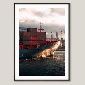 Hamburg Poster - Hafen und Container | Fotokunst Wandbild, mattes Fotopapier | 5 Größen, versandfrei | tombaenre®