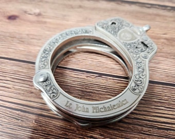 Custom engraved handcuffs / police / law enforcement / restraints