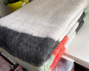 Yak Wool Blanket/ Living room Throw /Sofa Throw /Travel Throw/ Rug Camping Wrap / Meditation Out door Throw Wrap Hand-Loomed Nepal M9