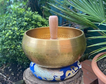 Handmade All Size singing bowl-Tibetan for Meditation,sound,peace and love, yoga-Chakra Healing