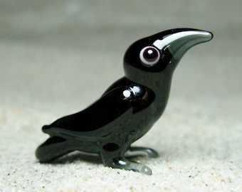 Crow - glass animal / tiny figurine, size approx. 15x13x10 mm, price for 1 piece, made in Czech Republic, quality handwork /n.227