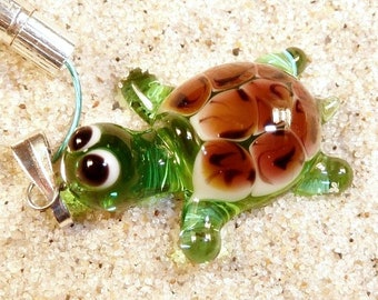 Turtle pendant - glass animal, size approx. 20x17x8 mm, price for 1 piece, made in Czech Republic