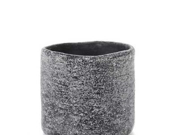 Pot antique gris noir M